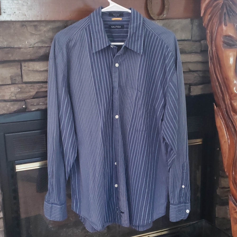 Nautica mens button down shirt